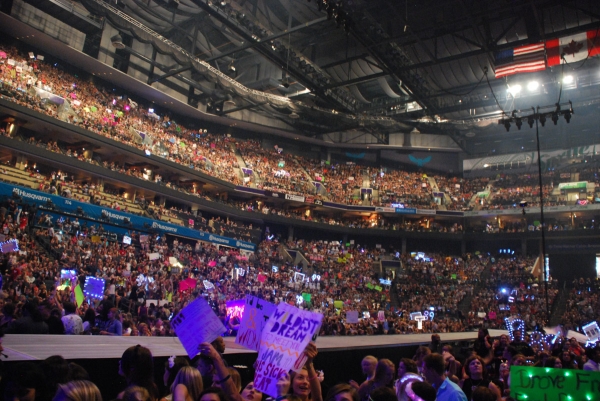 Taylor is filling up massive stadiums now.