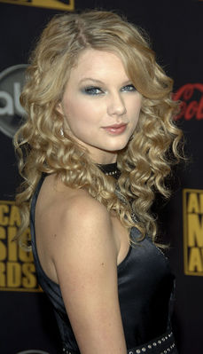 taylorweb0257.jpg