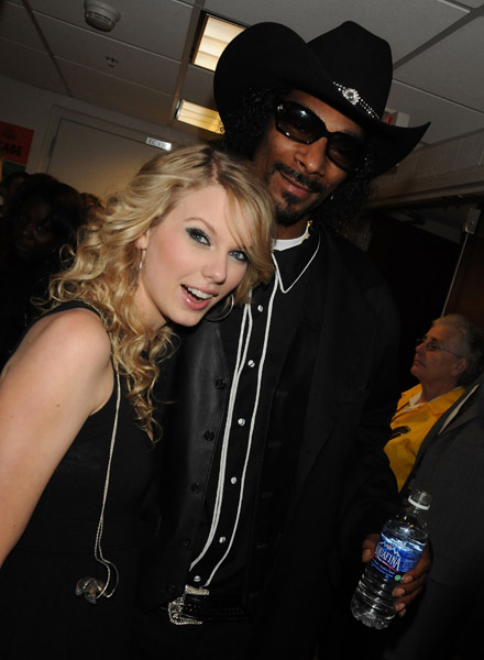 taylorweb092.jpg
