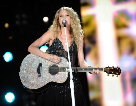 taylorweb049.jpg