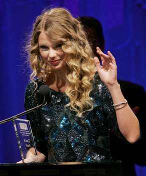 taylorweb02.jpg
