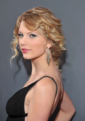 HQ
