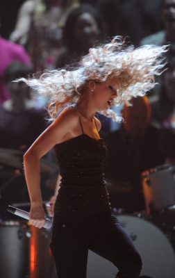 HQ

