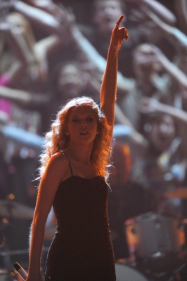 HQ
