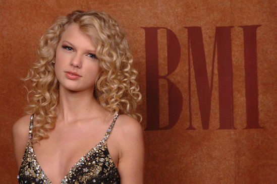 taylorweb009.jpg