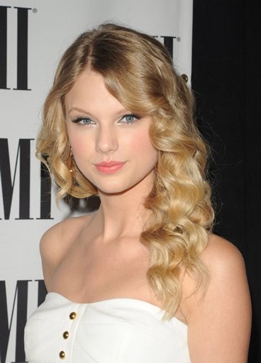 taylorweb056.jpg