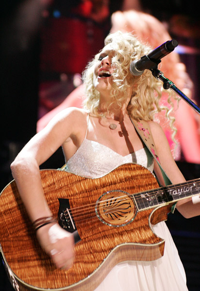 taylorweb04.jpg