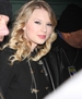 Filename=taylorweb0201.jpg
Filesize=29KiB
Dimensions=405x608
Date added=Jan 05, 2009 taylorweb0201.jpg