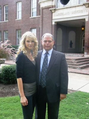 taylorweb04.jpg