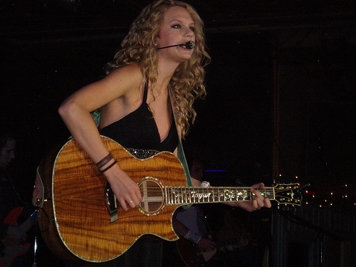 taylorweb017.jpg