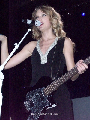 taylorweb015.JPG