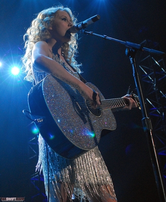 HQ
