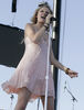 Filename=taylorwebhq03.JPG
Filesize=532KiB
Dimensions=2280x3000
Date added=May 04, 2008 taylorwebhq03.JPG