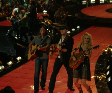taylorweb035.jpg