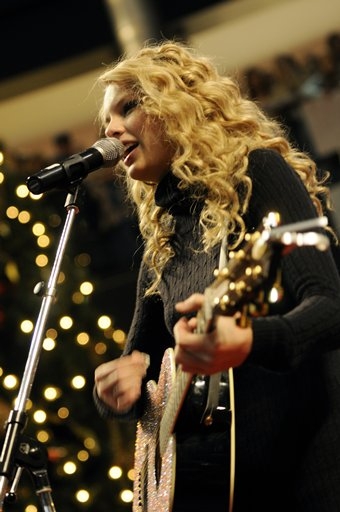 taylorweb019.jpg
