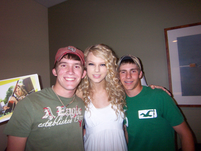 taylorweb09.jpg