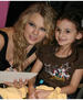 Filename=taylotweb356.jpg
Filesize=68KiB
Dimensions=400x445
Date added=Apr 18, 2008 taylotweb356.jpg