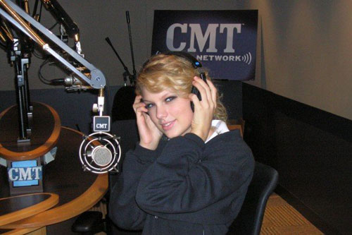 taylotweb105.jpg