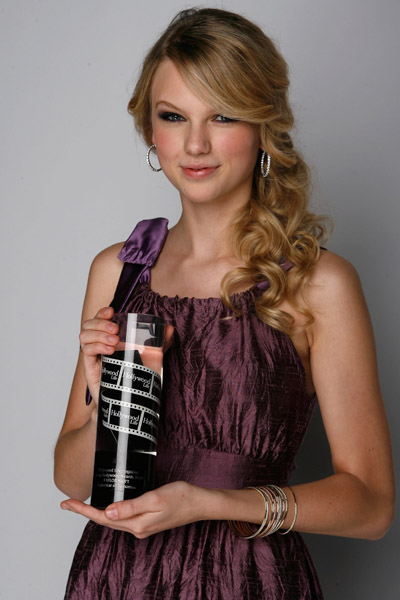 taylorweb05.jpg