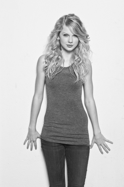 taylorweb06.jpg