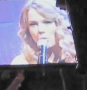 taylorweb09.jpg