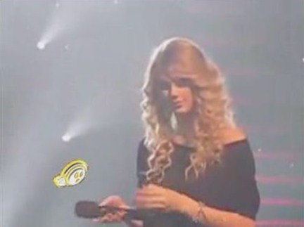taylorweb041.jpg
