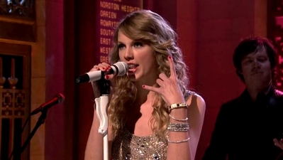 Taylor_Swift_Saturday_Night_Live_Full_Episode_November_7_2009_avi_001678743.jpg